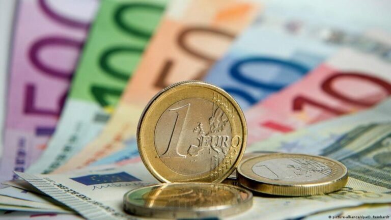 الحكومة النمساوية تعلن عن تخفيضات ضريبية كبرى تهدف إلى مكافحة نقص العمالة وتعزيز الرخاء الاجتماعي