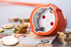 إعانة تكلفة الكهرباء في النمسا تستمر حتى نهاية العام مع تخفيض في الحد الأقصى للسعر