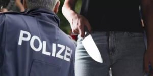 مشاجرة عنيفة بين ثلاث نساء في حي مارغريتن بمدينة فيينا تنتهي بطعن امرأتين