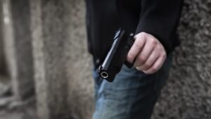 الشرطة النمساوية تحقق في حادثة تهديد شاب سوري لصديقته السابقة بسلاح ناري في حي فافوريتن بفيينا